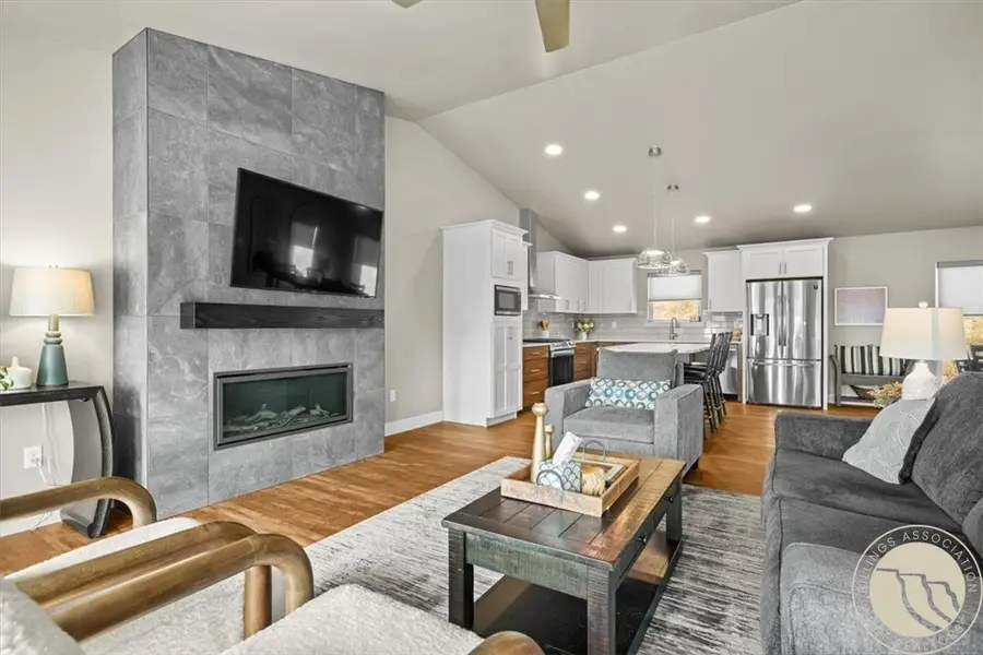 3226 Country Club Circle, Billings, MT 59102 - #3