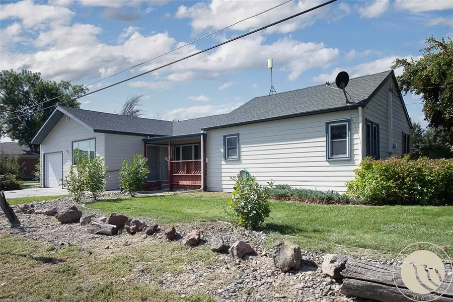 701 1st W, Hardin, MT 59034 - #3