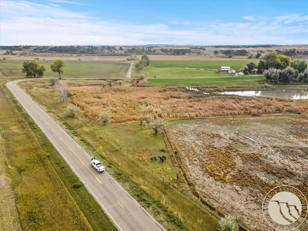 2 2nd S, Pompeys Pillar, MT 59064 - #1
