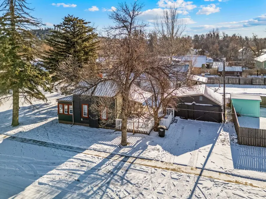 201 S Park Street, Joliet, MT 59041 - #2