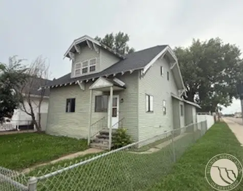 124 Lincoln Ave Nw, Sidney, MT 59270