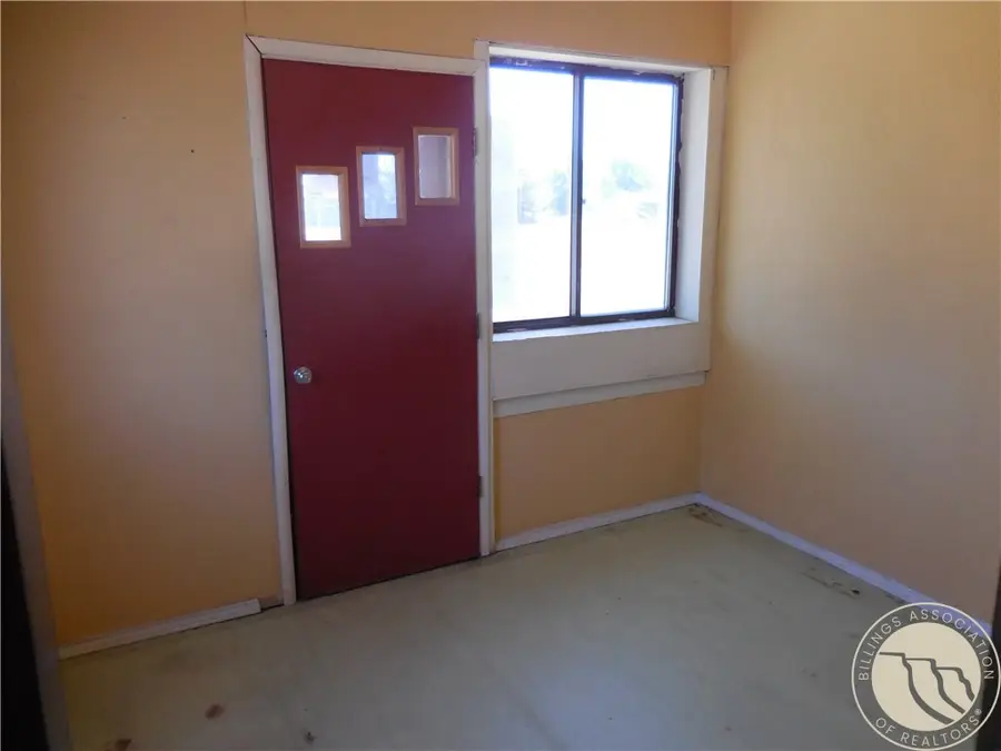 124 Lincoln Ave Nw, Sidney, MT 59270 - #2