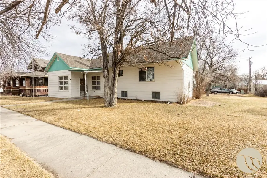 420 3rd Street W, Roundup, MT 59072 - #2