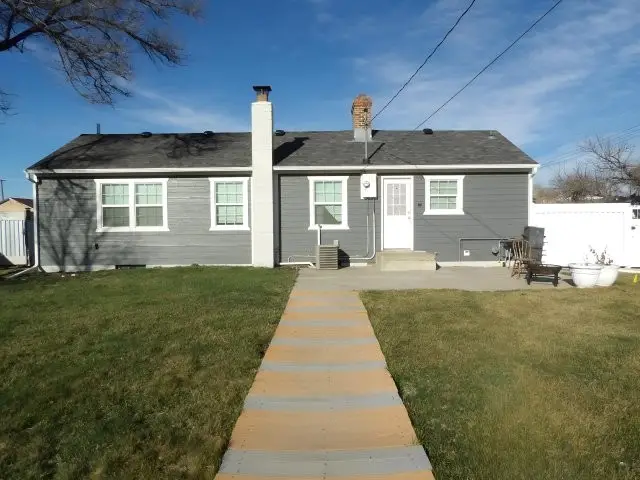 721 N Choteau Avenue, Hardin, MT 59034 - #3