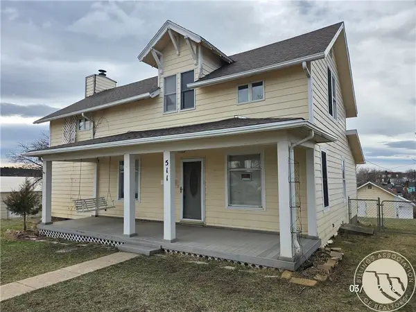 511 3rd Street E, Roundup, MT 59072