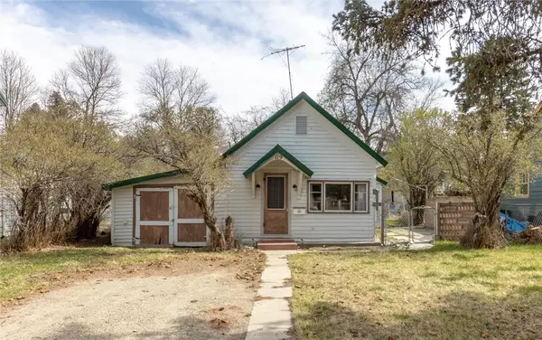 119 S Woodard Avenue, Absarokee, MT 59001