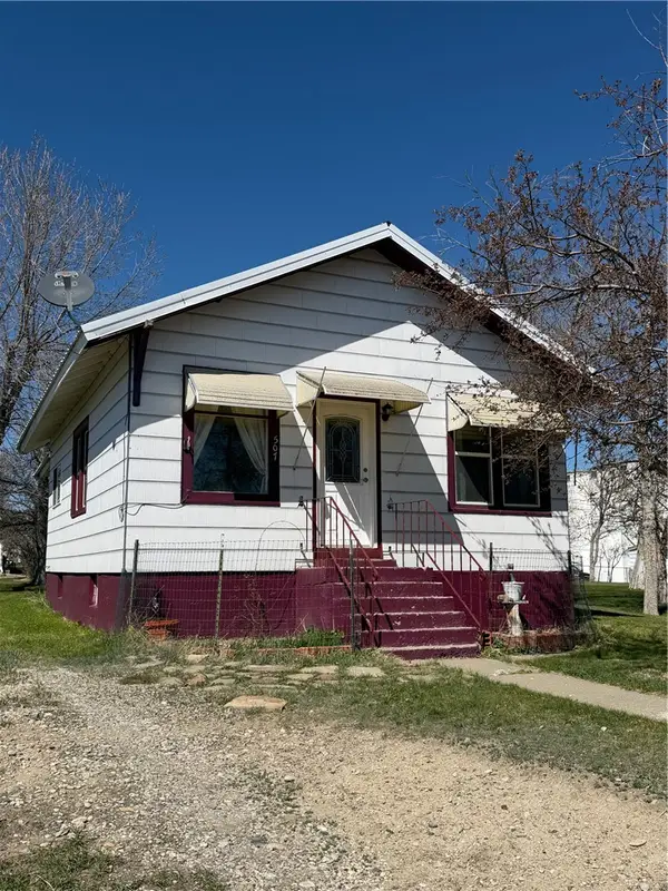 507 1st Street Se, Harlowton, MT 59036