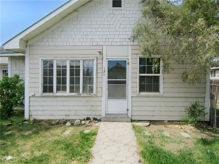 121 Peritse Avenue, Huntley, MT 59037 - #2