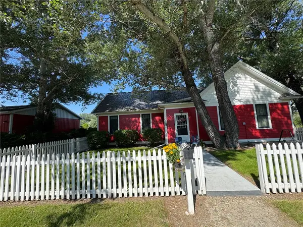 2822 S 35th Road, Pompeys Pillar, MT 59064