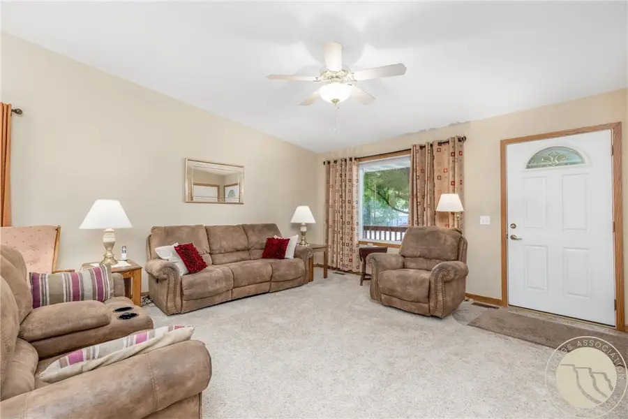 1001 Montana Avenue, Laurel, MT 59044 - #3