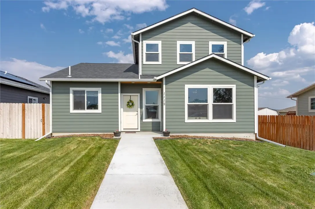 1112 3rd Street E, Roundup, MT 59072 - #1