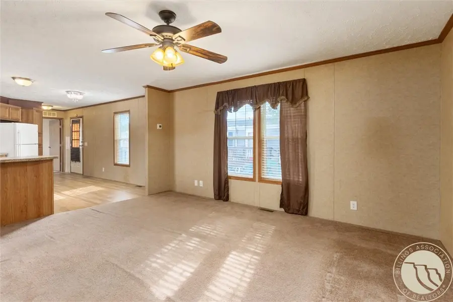 31 Wakefield Drive, Billings, MT 59102 - #3