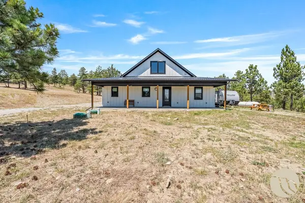 21 Medicine Rock Road, Columbus, MT 59019