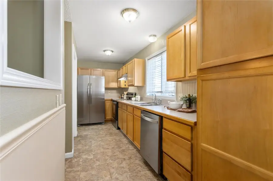 15 Heather Drive, Billings, MT 59105 - #3
