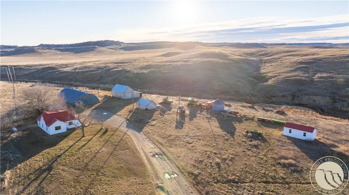21 Seitz Road, Lavina, MT 59046 - #1