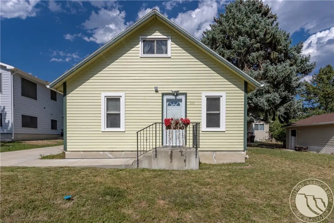 919 N 19th Street, Billings, MT 59101 - #1