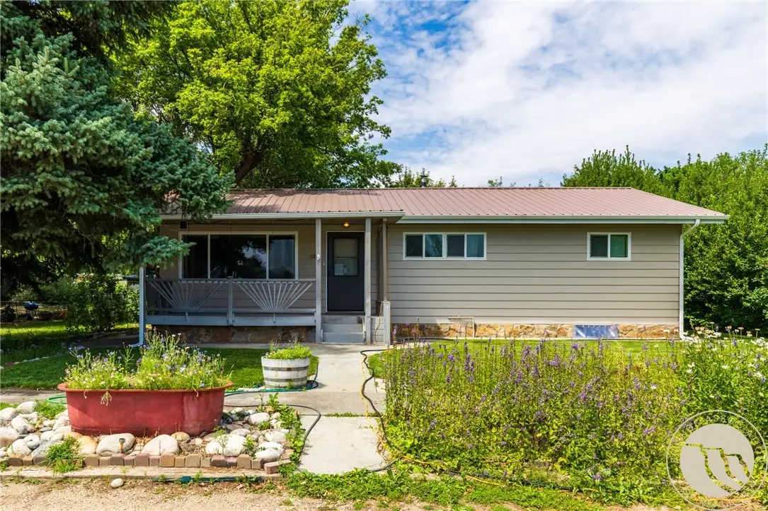 118 N 3rd Street, Bridger, MT 59014 - #1