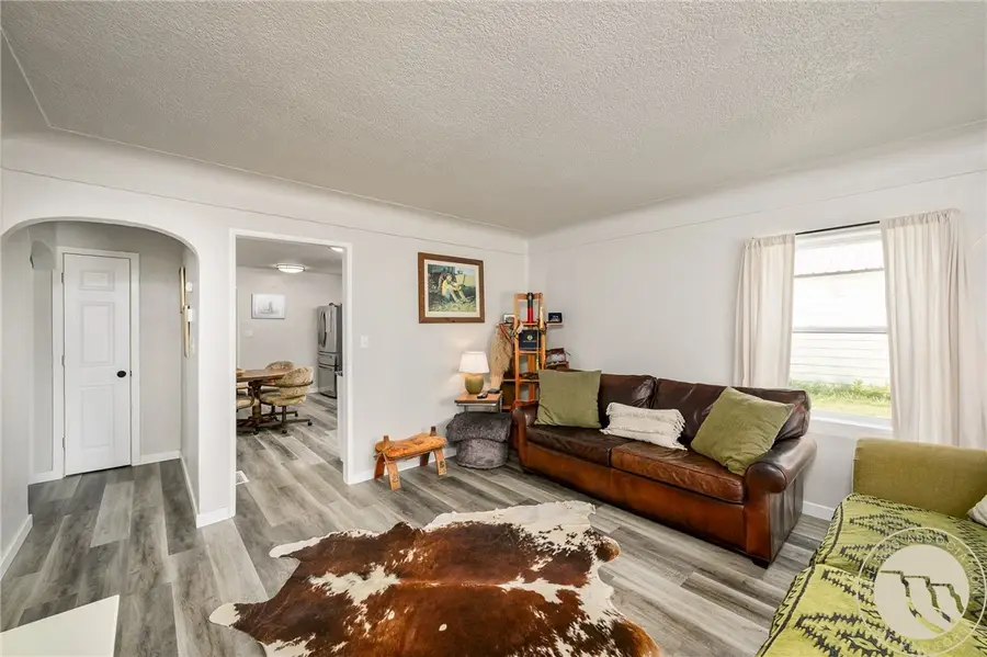 116 N Crawford Avenue, Hardin, MT 59034 - #2