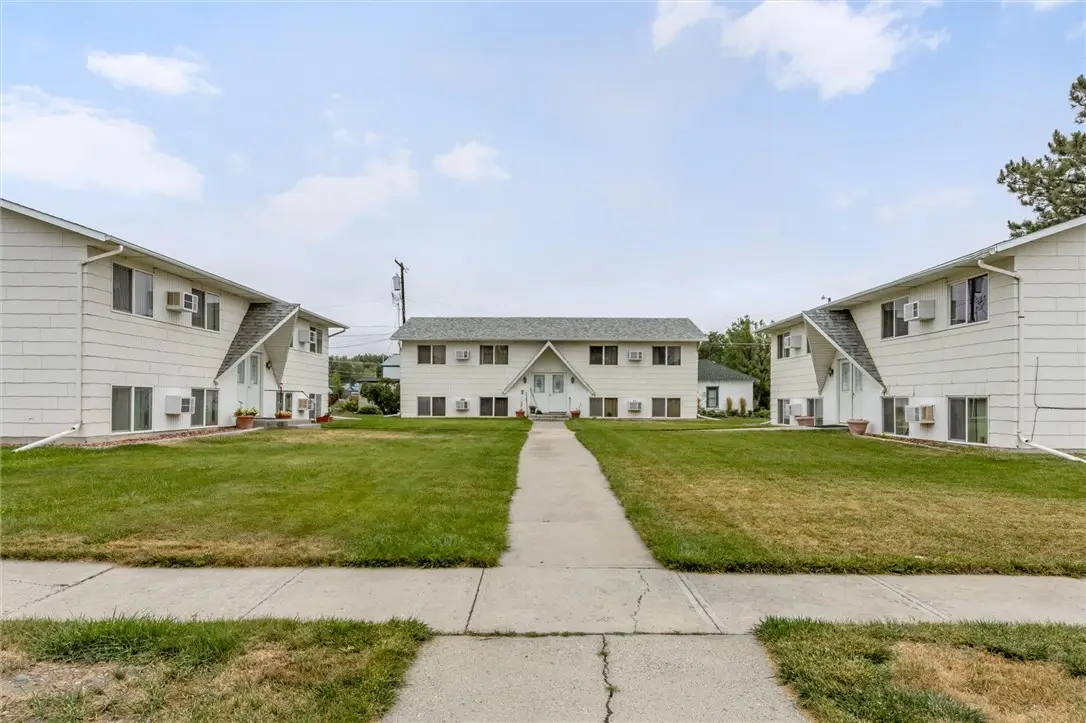 720, 724, 728 E 2nd Avenue N, Columbus, MT 59019 - #1