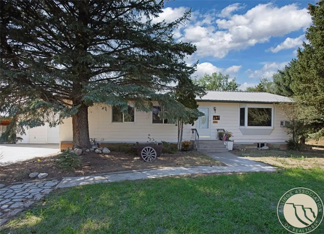 208 S F Street, Bridger, MT 59014 - #1