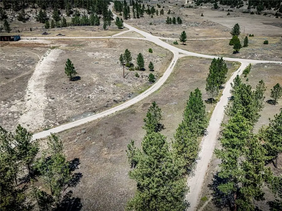 954 Dean Creek Road, Lavina, MT 59046 - #3