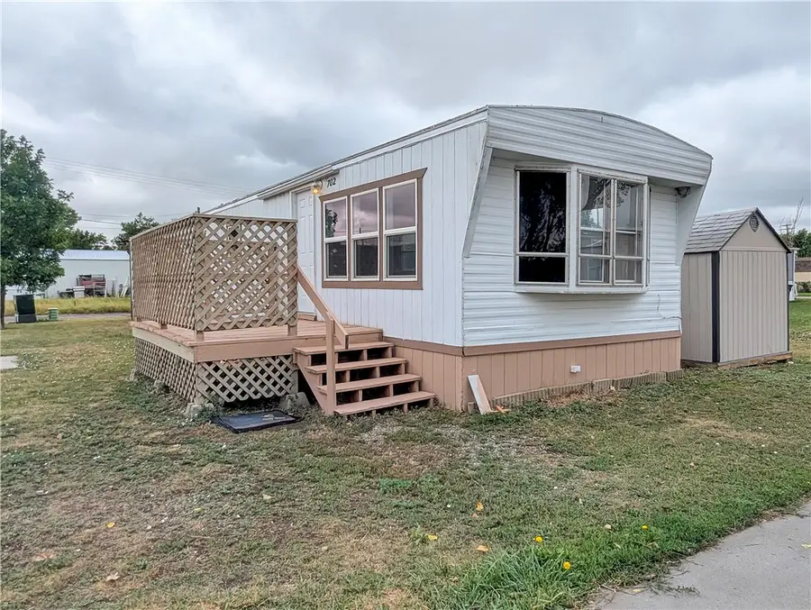 702 Pine, Laurel, MT 59044 - #2