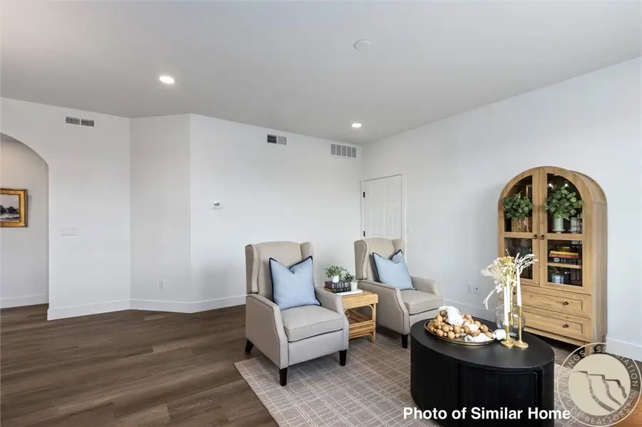5445 Apple Rose Ln #2, Billings, MT 59106 - #3