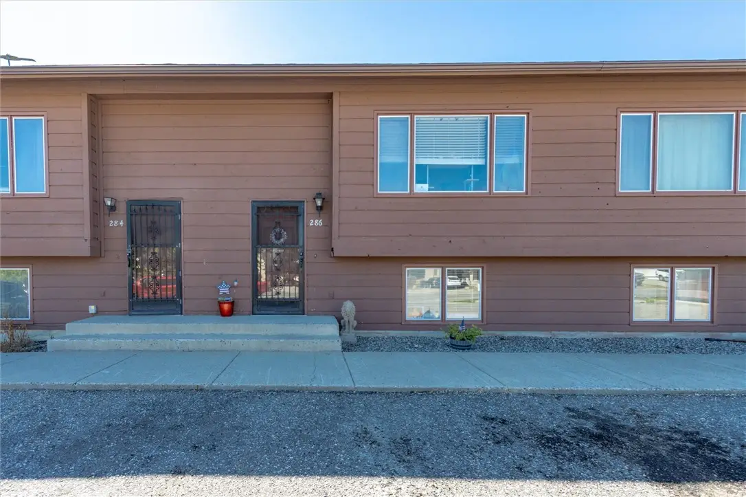 286 Westchester Square S, Billings, MT 59105 - #1