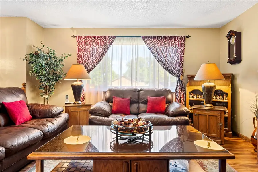 162 Lexington Dr, Billings, MT 59102 - #3