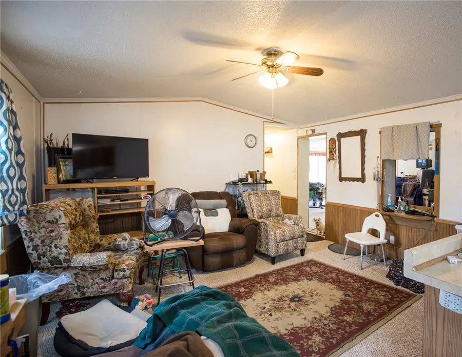 118 1st Avenue Sw, Park City, MT 59063 - #3