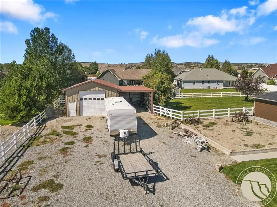 851 N 3rd Street, Columbus, MT 59019 - #3