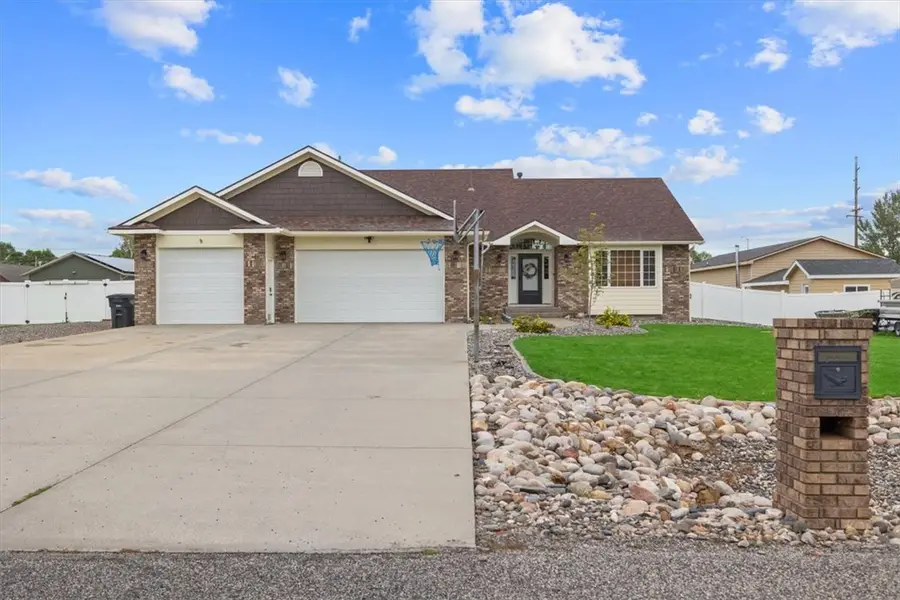 265 S 41st Street W, Billings, MT 59106 - #3