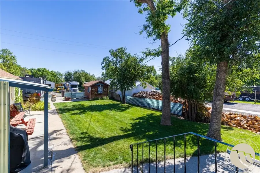 320 2nd Street E, Roundup, MT 59072 - #2
