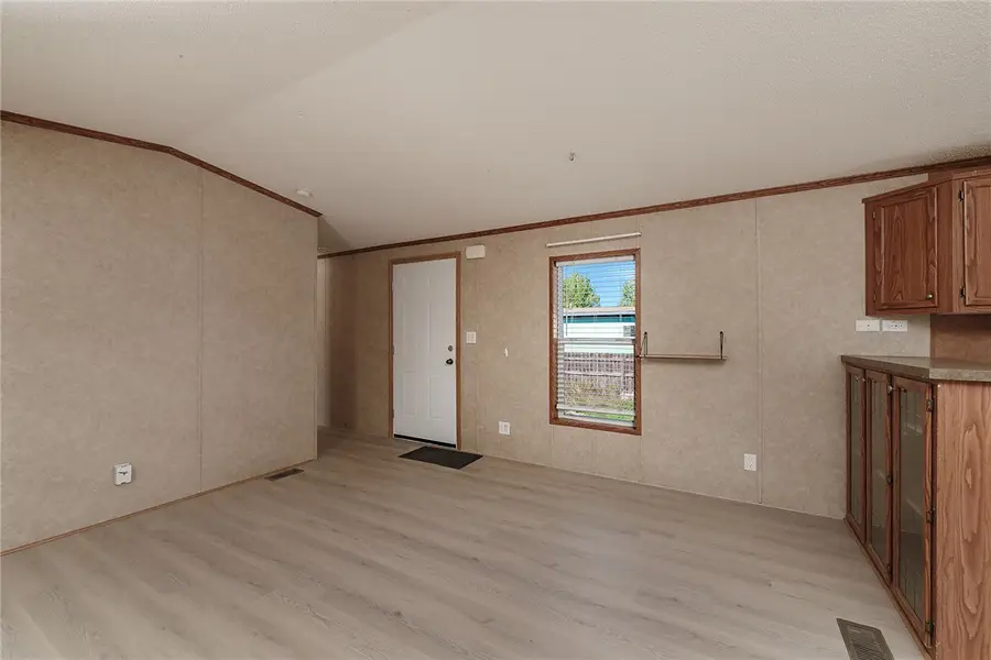11 Danube Street, Billings, MT 59105 - #2