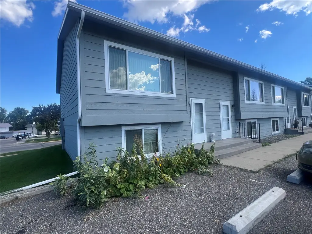 1517 Westchester Square E, Billings, MT 59105 - #1