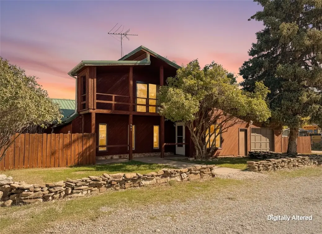 201 W Grove Street, Absarokee, MT 59001 - #1