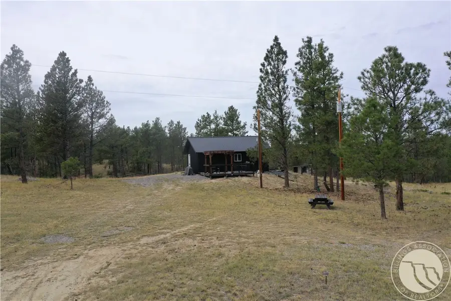 195 Echo Ave, Roundup, MT 59072 - #2