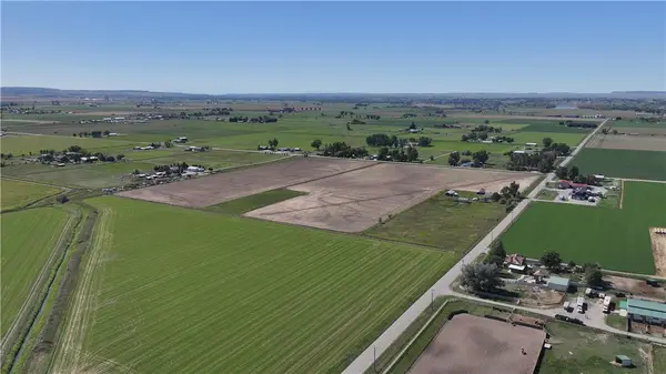 924 W I Road, Worden, MT 59088