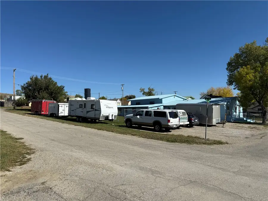 160 3rd Street Nw, Harlowton, MT 59036 - #3