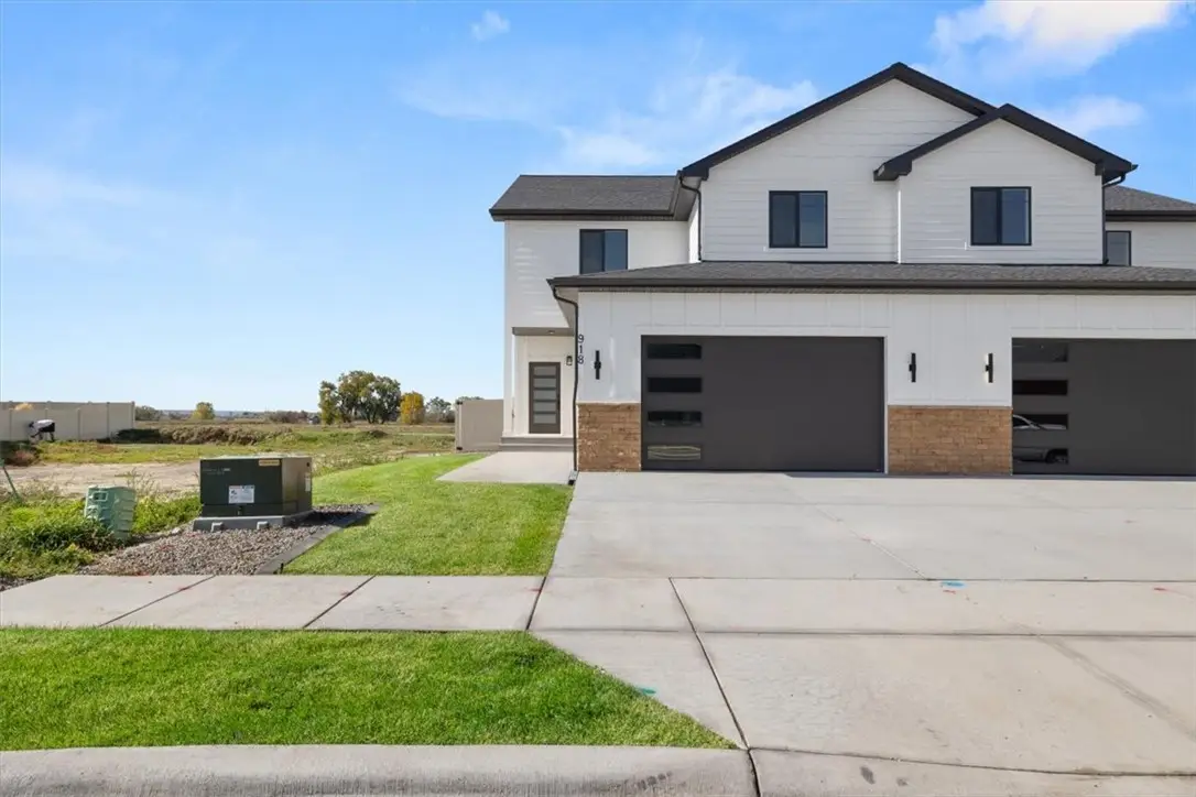 918 Blackberry, Billings, MT 59106 - #1