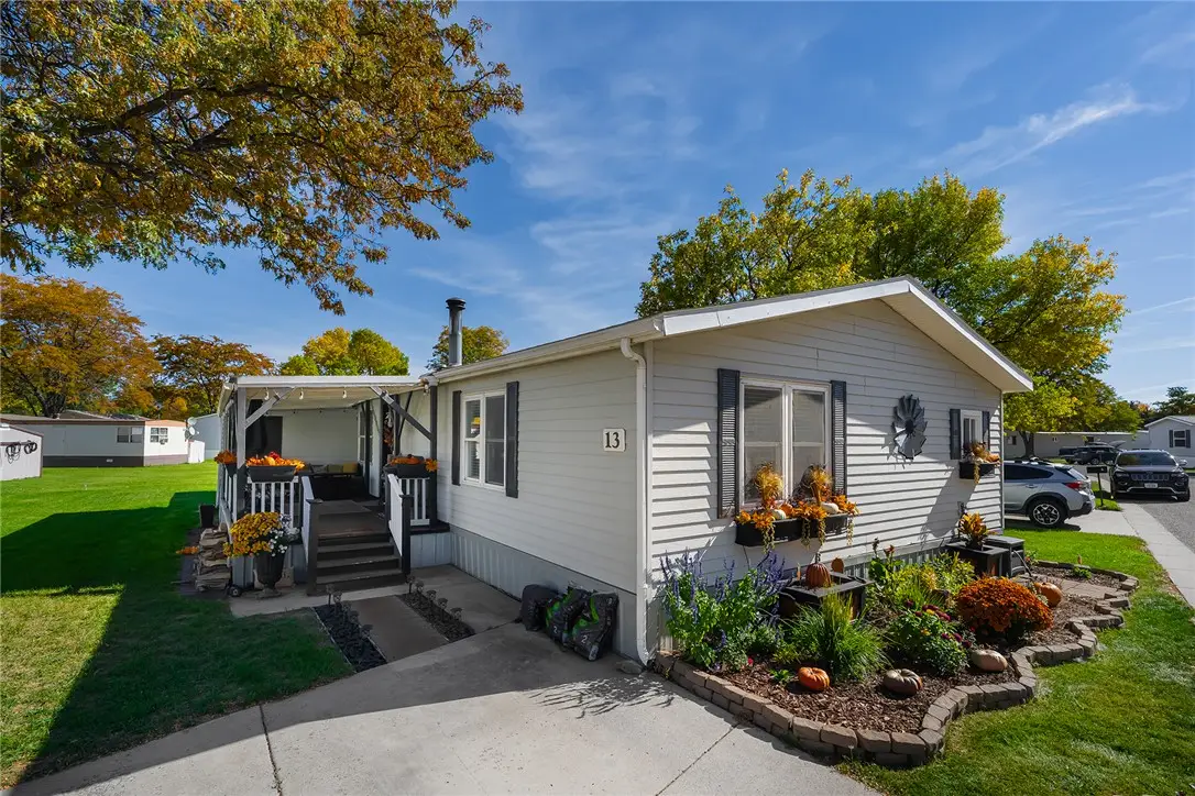 13 Plumcreek Dr, Billings, MT 59102 - #1