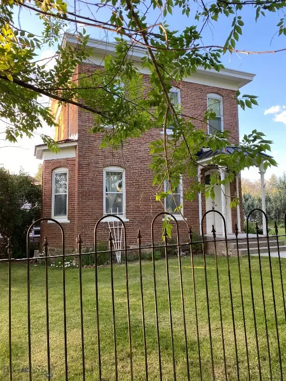 113 E Poppleton, Sheridan, MT 59749