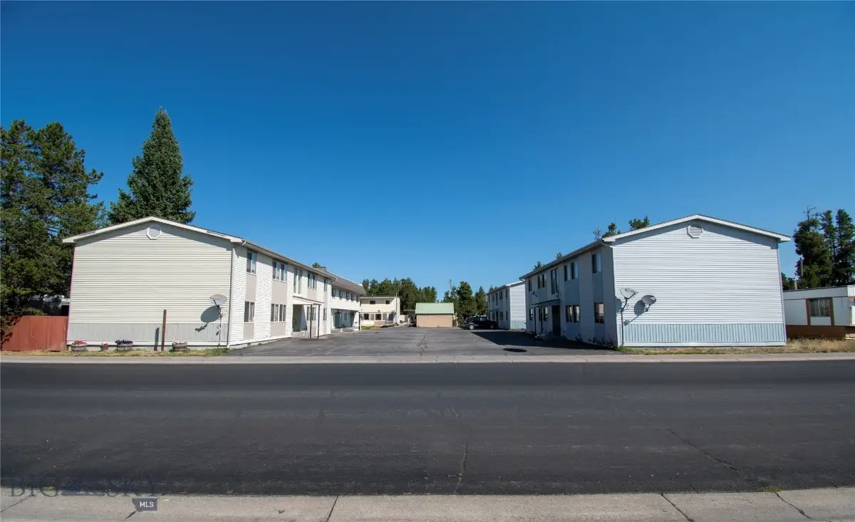 321/327 Gibbon Avenue, West Yellowstone, MT 59758 - #1