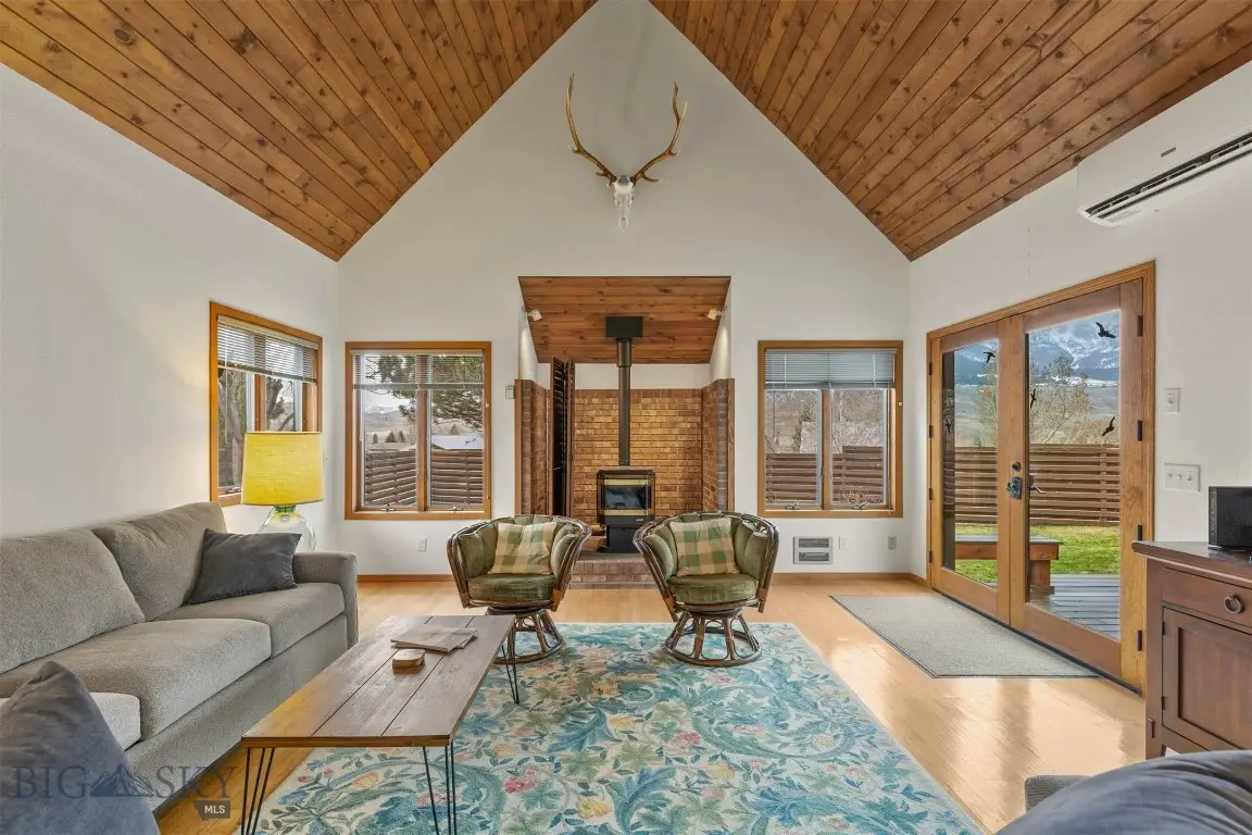 4 Solar Mountain Road, Gardiner, MT 59030 - Image #1