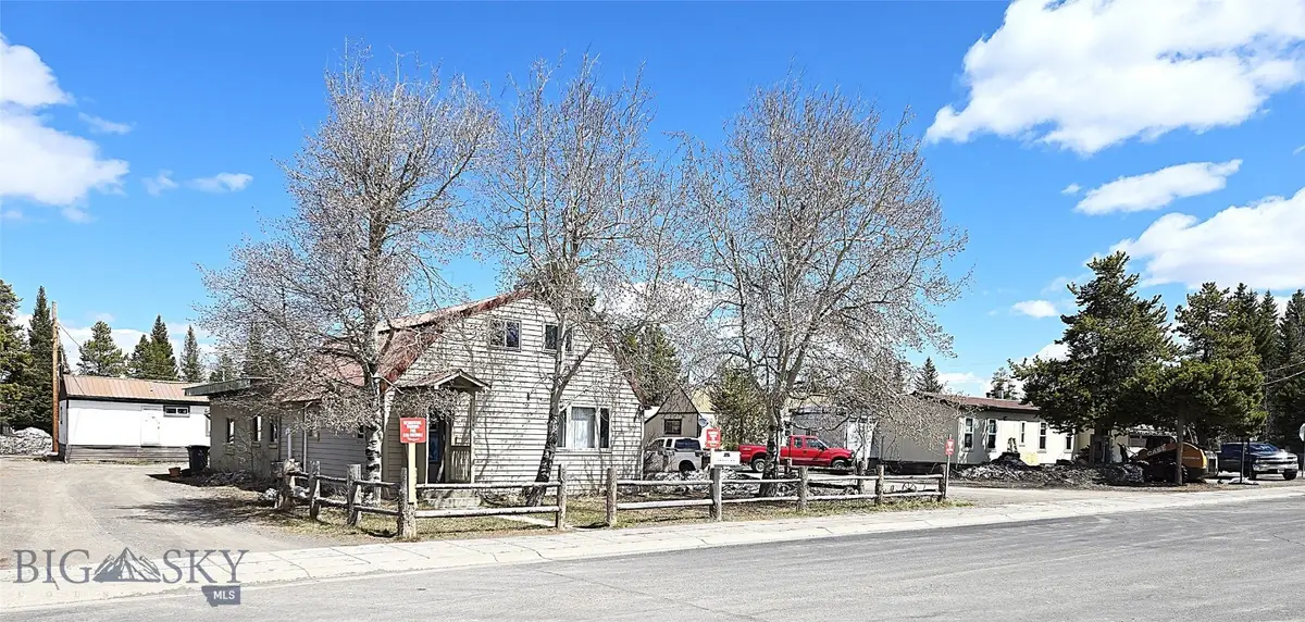 625 Firehole Avenue, West Yellowstone, MT 59758 - Image #1