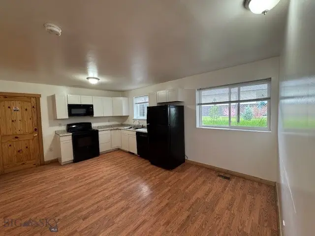 302 10th, Belgrade, MT 59714 - Image #2