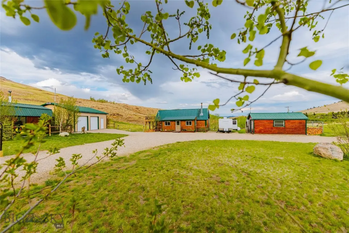 34 Outlaw, Anaconda, MT 59711 - Image #1