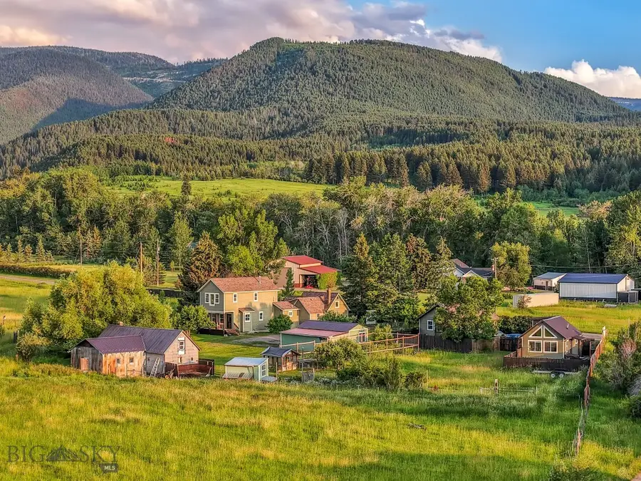 12977 Cottonwood Road, Bozeman, MT 59718 - Image #3