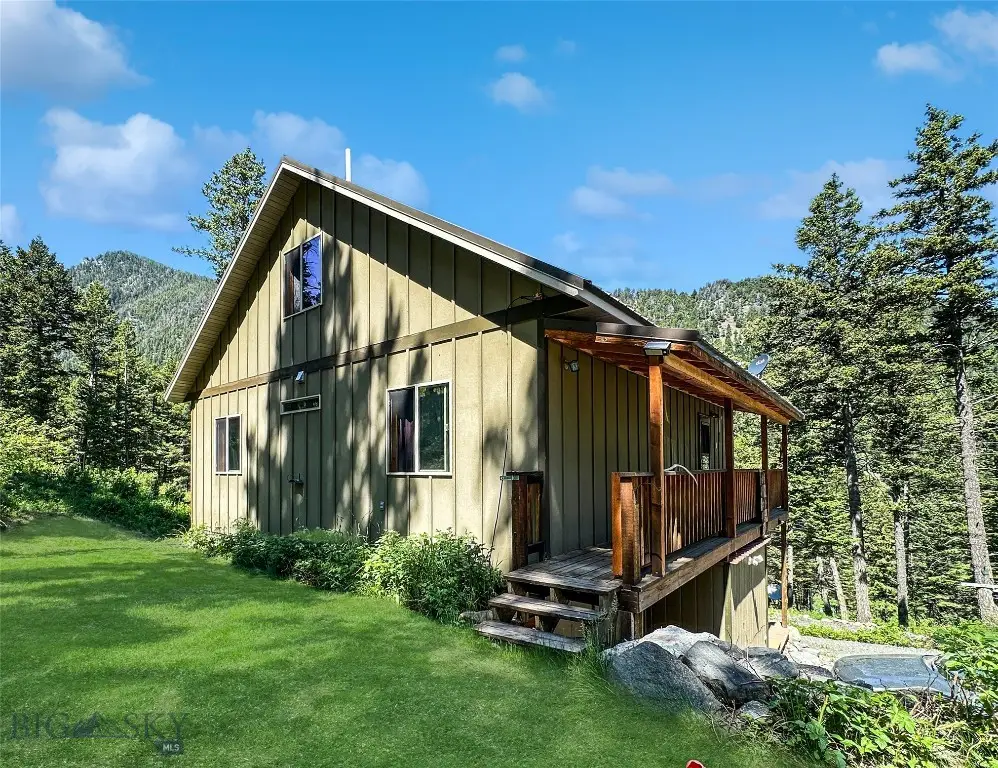 16 Upper Slope, Mammoth, MT 59721 - Image #1