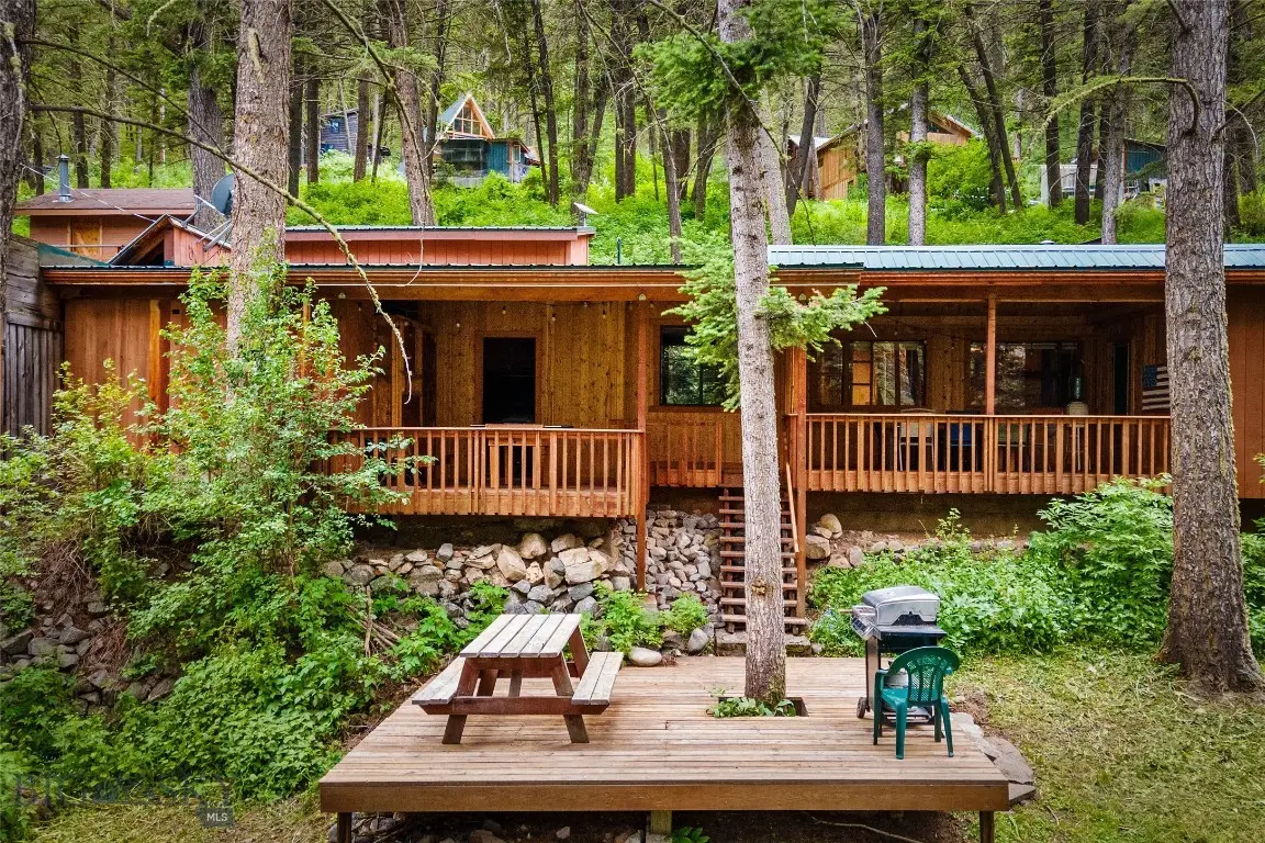 63921 Gallatin Road, Gallatin Gateway, MT 59730 - Image #1